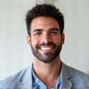 Retrato de Carlos Martín, fisioterapeuta y experto en ejercicio